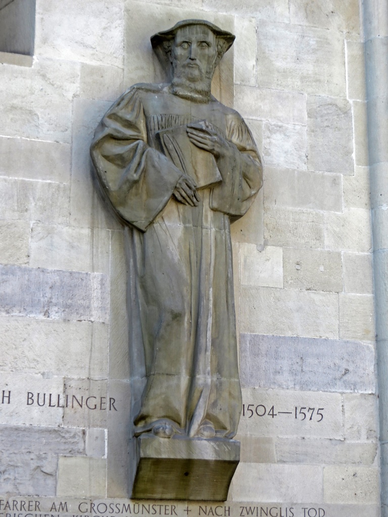 Statue of Heinrich Bullinger
